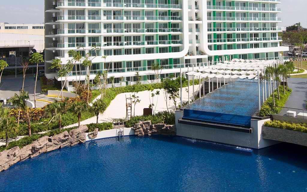 Azure Urban Beach Resort Manila By Radlett Dış mekan fotoğraf