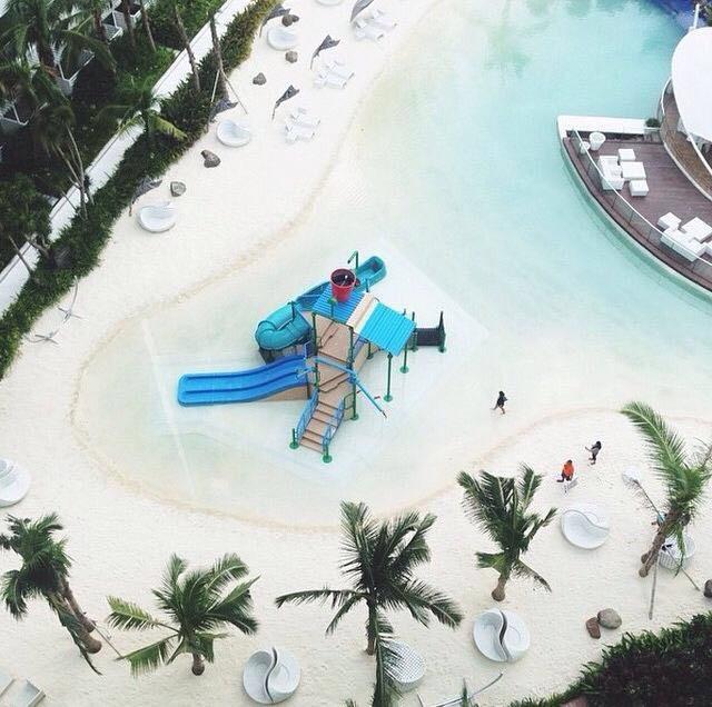 Azure Urban Beach Resort Manila By Radlett Dış mekan fotoğraf